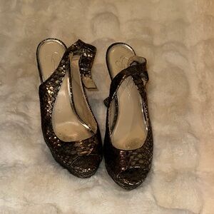 Jessica Simpson Brown Platform Peep-Toe Shoes
